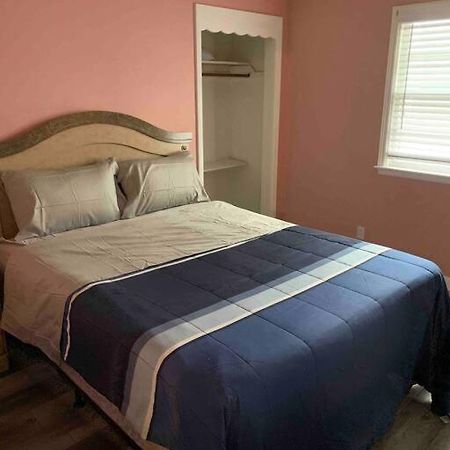 Remodeled House Minutes To Falls Attractions Villa Niagara Falls Exterior foto